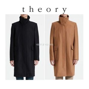 Barely worn Theory wool funnel neck coat sz S